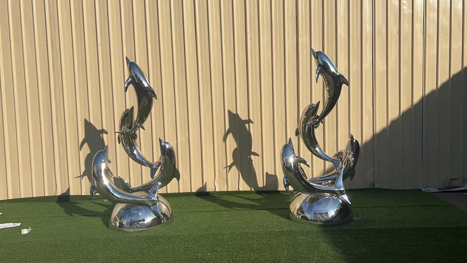 dolphin sculpture