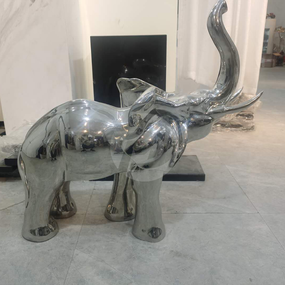 elephant sculpture