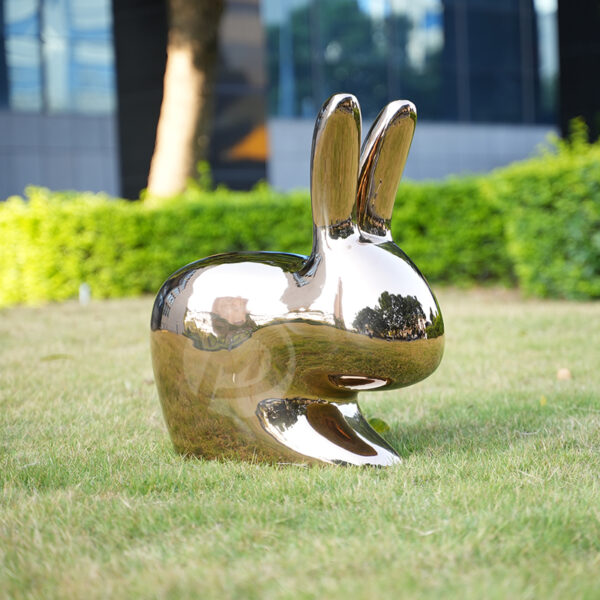 rabbit sculpture