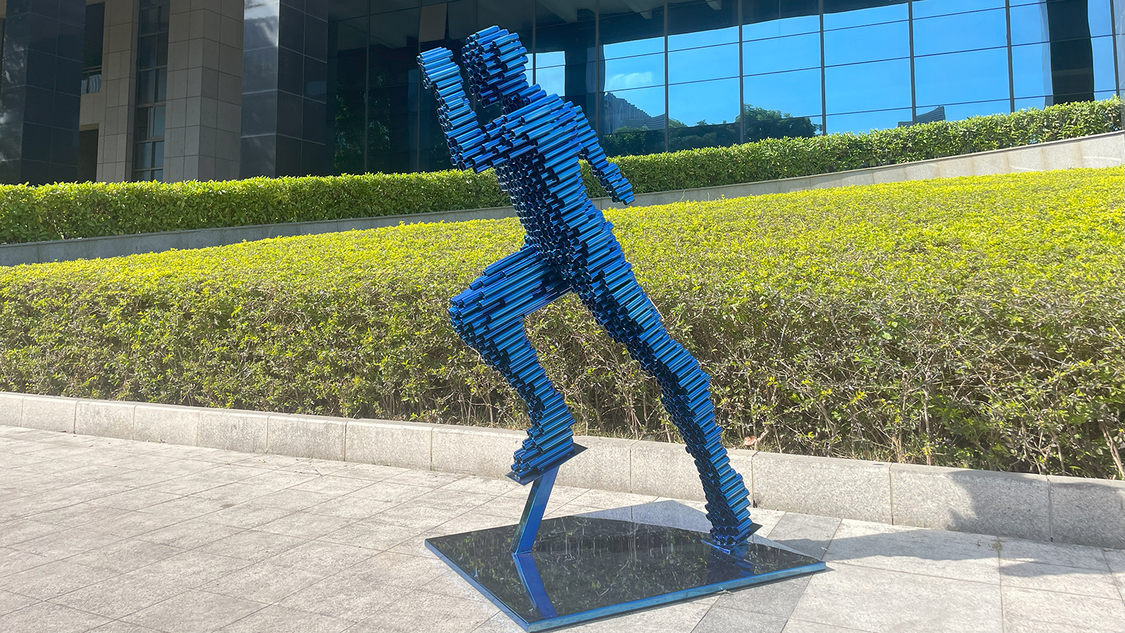 running man sculpture