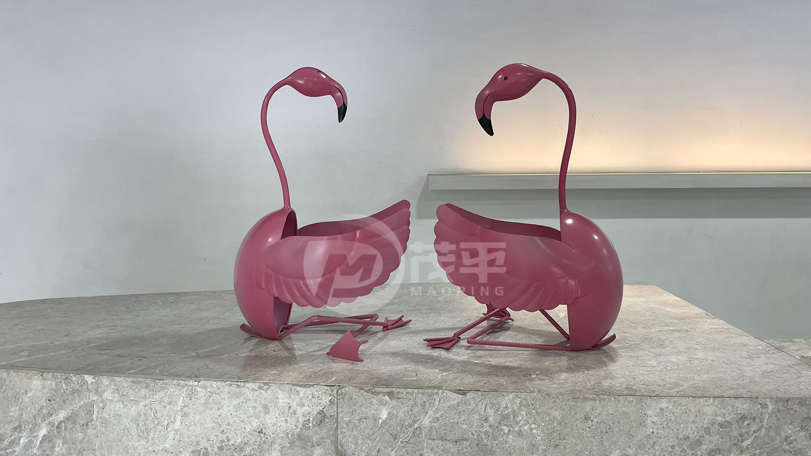 flamingo sculpture