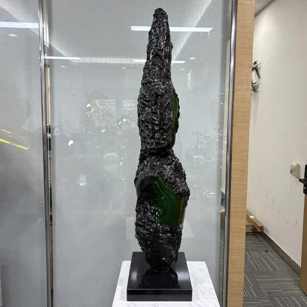 Resin Abstract Sculpture 804