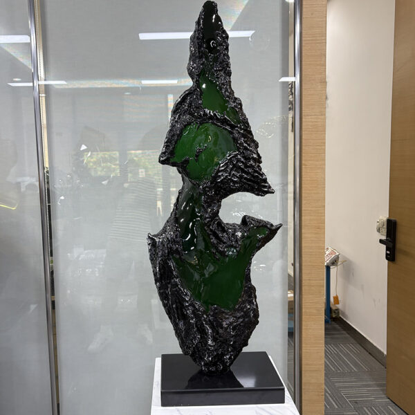 Resin Abstract Sculpture 805