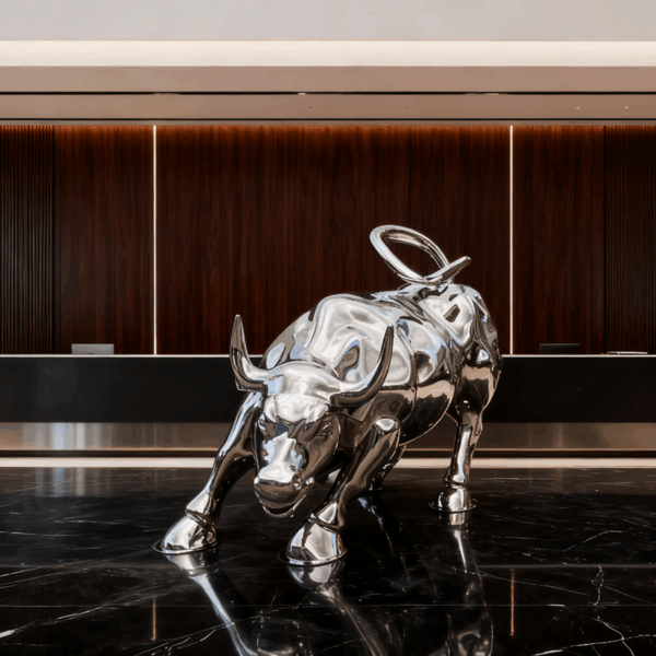Modern Charging Bull Artwork for Outdoor & Corporate Decoration - Image 4