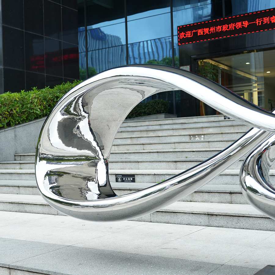 Infinity Stainless Steel Sculpture – Modern Outdoor Mirror Metal Art - Image 3
