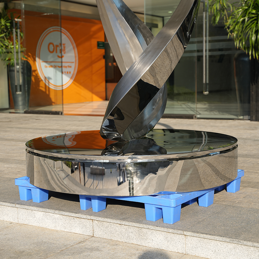 Rotating Stainless Steel Abstract Sculpture for Luxury Interiors 2